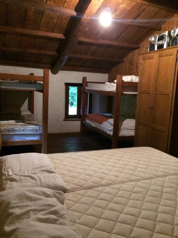 Centro Trekking A Cavallo Monte Brugiana Hostal Massa  Exterior foto